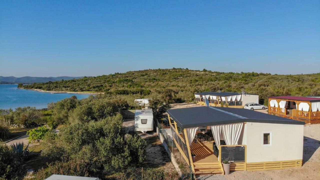 Mobile Home Laura Tisno Kültér fotó