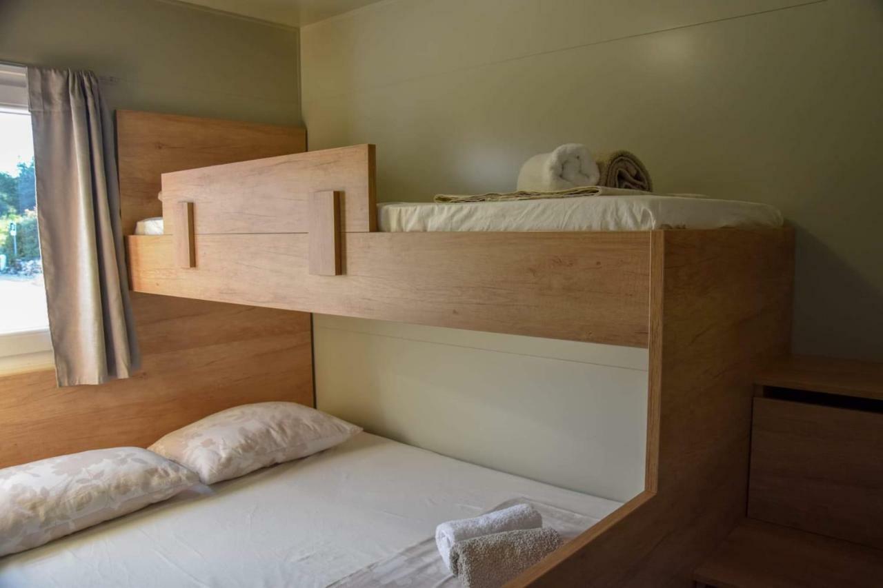 Mobile Home Laura Tisno Kültér fotó